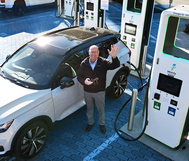 r00.03_EV_Story_PilotProgram_376x321_MHpC